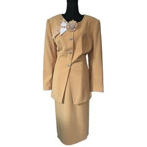VTG Elite Champagne 2-Piece Rhinestone Embellished Skirt Suit Size 14